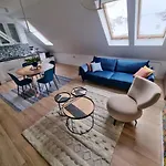 Uroczy Penthouse Apartment
