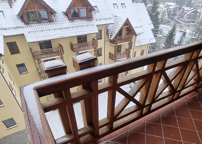 Uroczy Penthouse Апартаменты